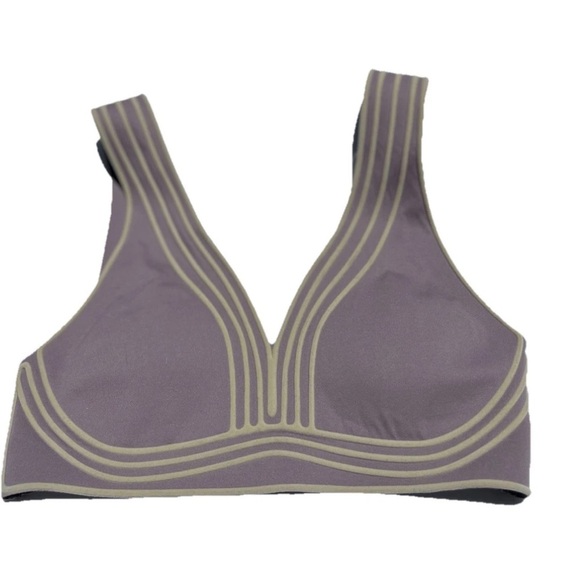 NWT Lululemon Get in Line Bra Violet Verbena/Chrome Size 4 - Picture 4 of 7